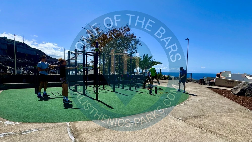 Exercise Stations - Parque Calistenia Santiago Del Teide - countries. - Spot