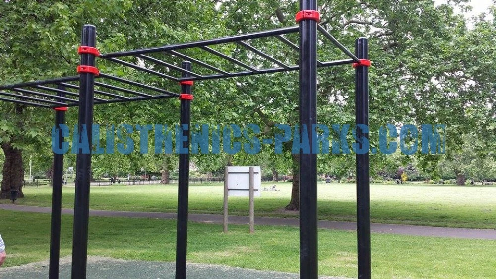 London - Street Workout Park - Kennington Park - United Kingdom - Spot