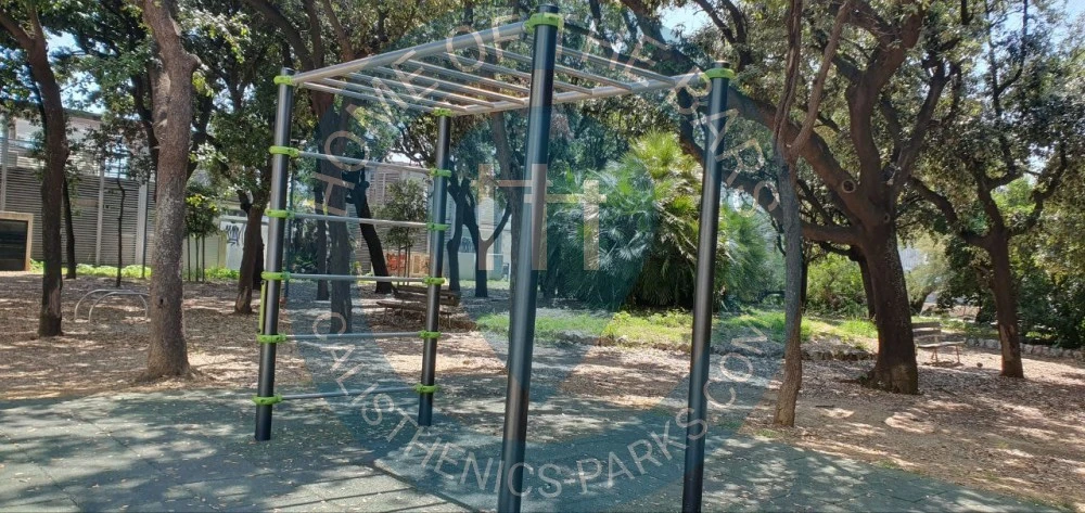 Calisthenics park in 
Address
                                    Lungomare Di Livorno, 57126 Livorno Livorno, Italy
                            