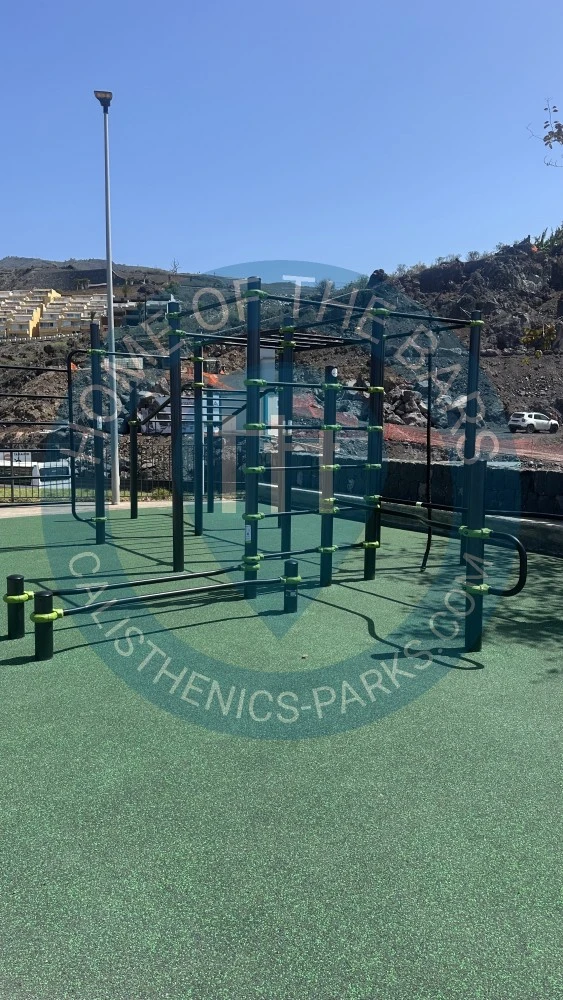 Calisthenics park in 
Address
                                    Rotonda Pescadora, 38683 Santiago del Teide, Santa Cruz de Tenerife, Spain
                            