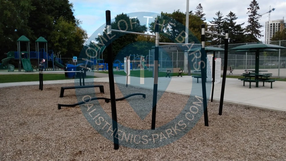 Exercise Park - Toronto - Cloverdale Fitness Park - Canada - Spot