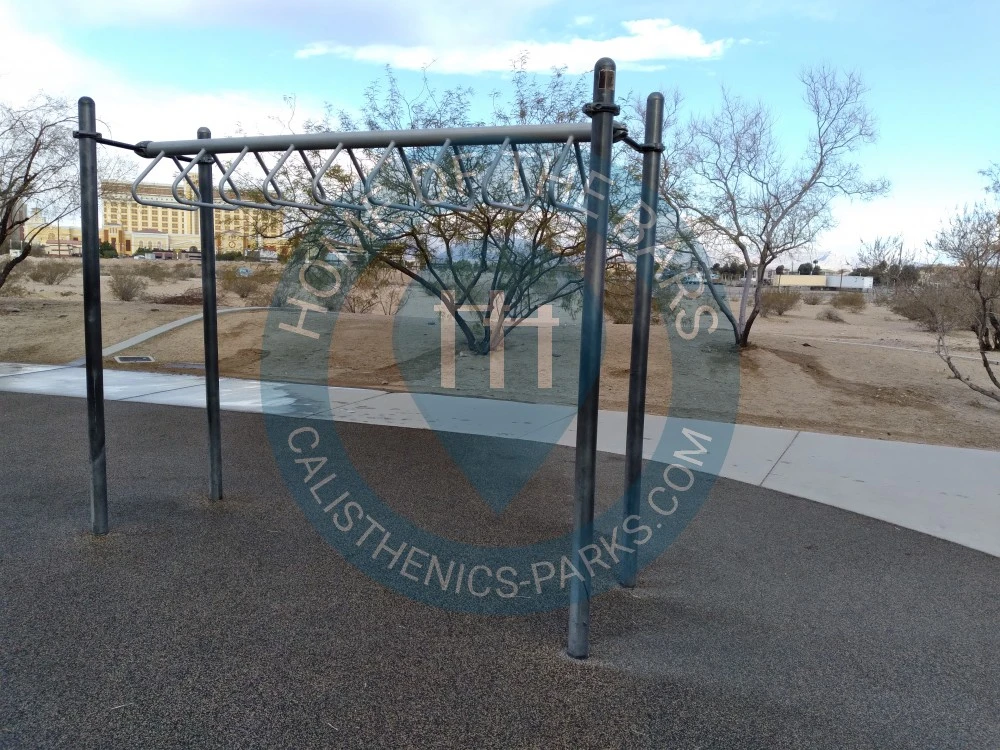 Outdoor Pull Up Bars - Las Vegas - Outdoor Fitness Equipment Silverado Ranch Park - United States - Spot