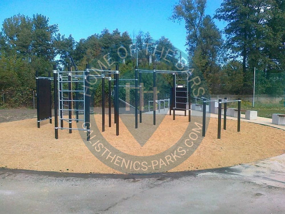 Calisthenics Stations - Częstochowa - Street Workout Park Gnaszyn obok stadionu orkan - Poland - Spot