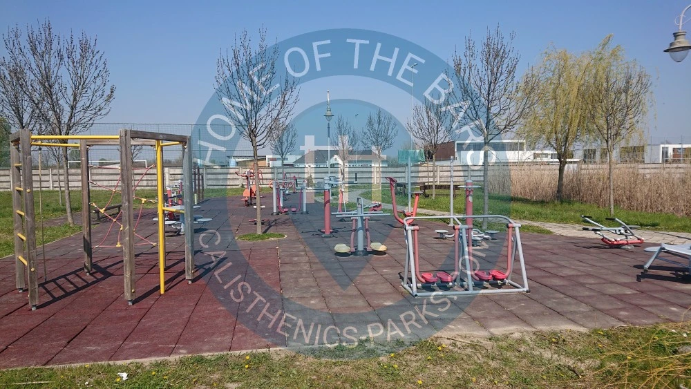 Bodyweight gym - Algyő - Calisthenics workout - Hungary - Spot