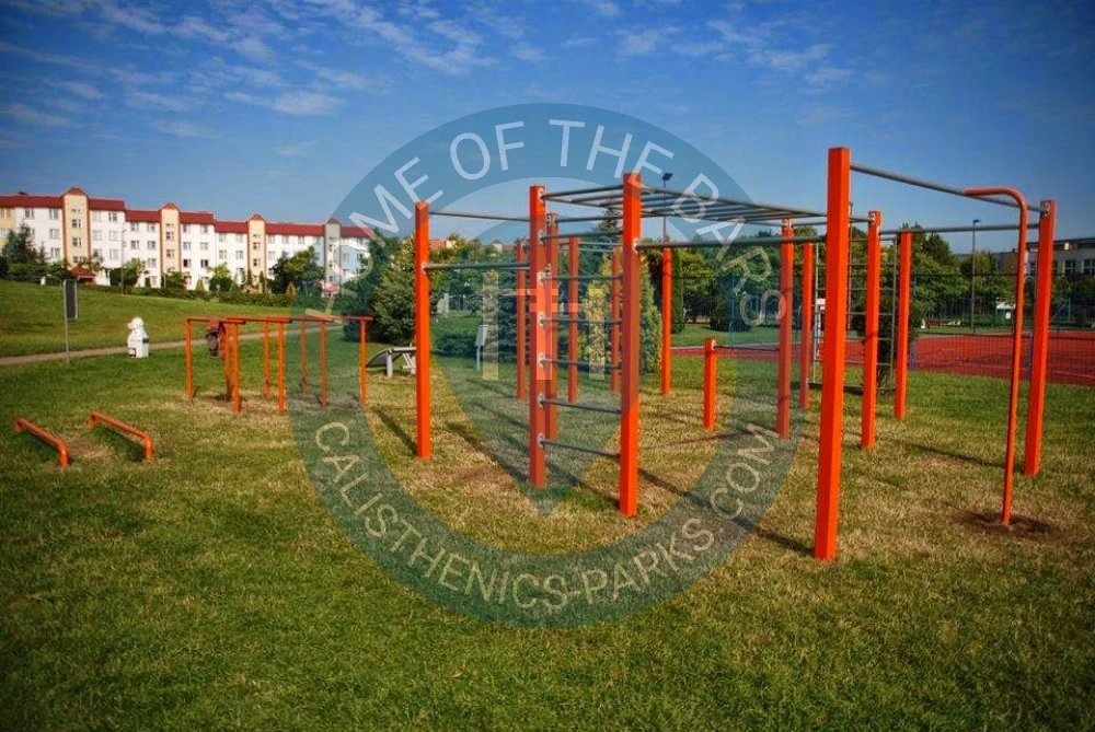 Łomża - Calisthenics Park - Osiedle Mazowsze - Poland - Spot