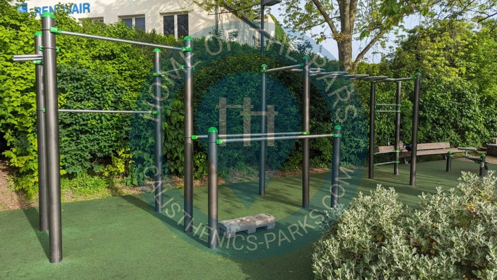 Outdoor Pull Up Bars - Châtillon - Outdoor Gym Châtillon - France - Spot