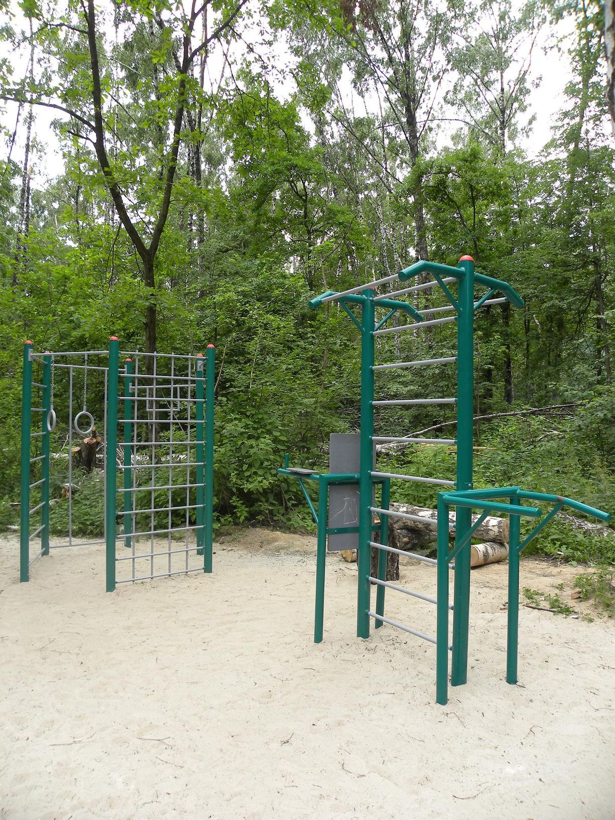 Outdoor Gym - Moscow - Moscow - Fitness Park - Пр-Кт Севастопольский - Russia - Spot