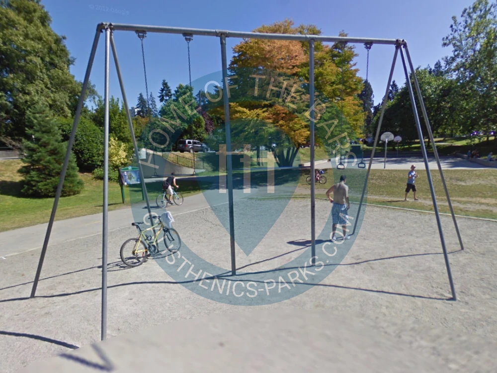 Vancouver - Calisthenics Equipment - Lost Lagoon - Canada - Spot