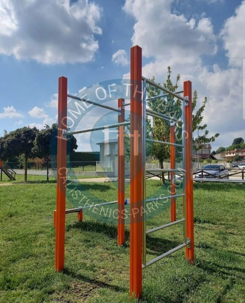 Calisthenics park in 
Address
                                    Via Battaglione Vicenza 10, 36050 Sovizzo Vicenza, Italy
                            