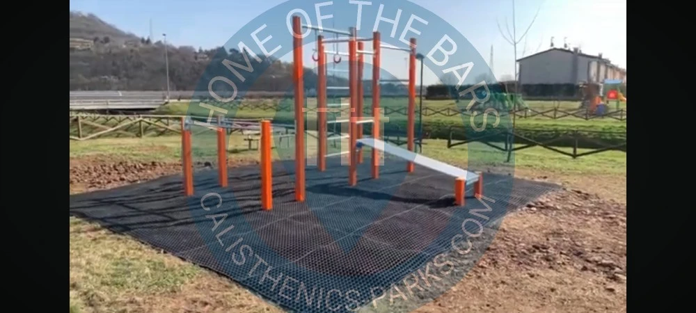 Calisthenics park in 
Address
                                    Via Battaglione Vicenza 10, 36050 Sovizzo Vicenza, Italy
                            