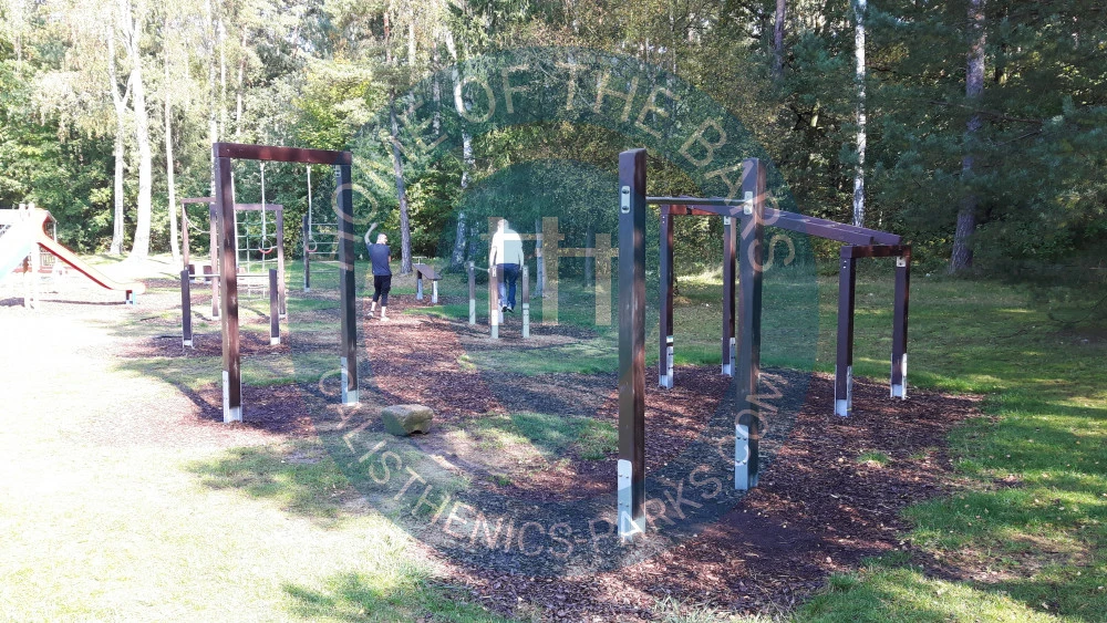 Nowy Świat - Outdoor Exercise Station - Poland - Spot