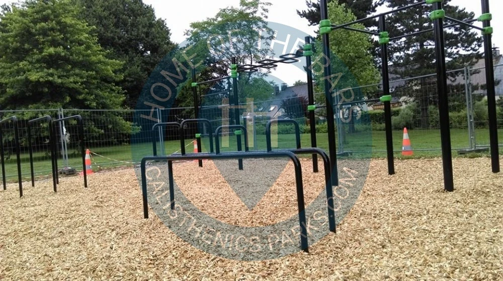 Fougères - Calisthenics Park  - Parc des Orieres - France - Spot