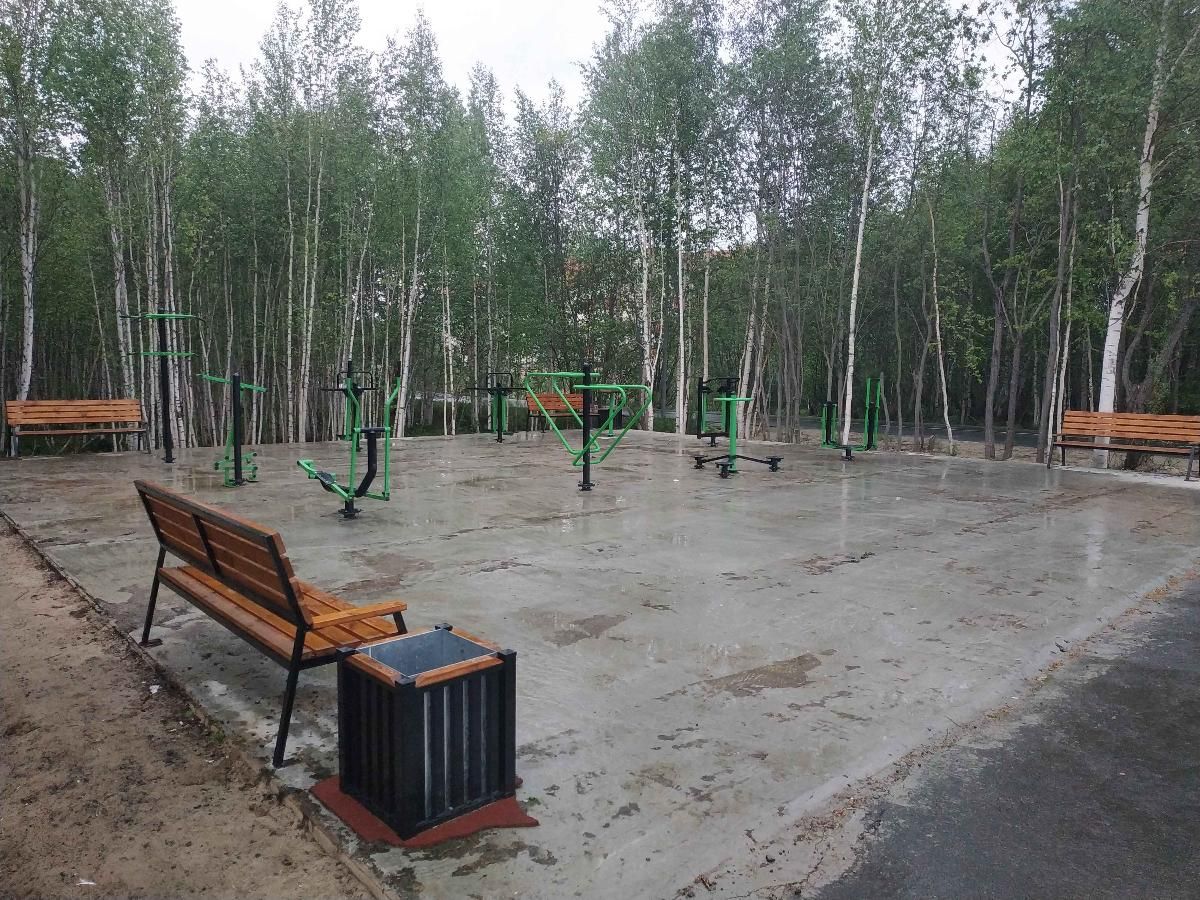 Outdoor Gym - Pyt-Yakh - Pyt-Yakh - Street Workout Park - Ул Парковая - Russia - Spot