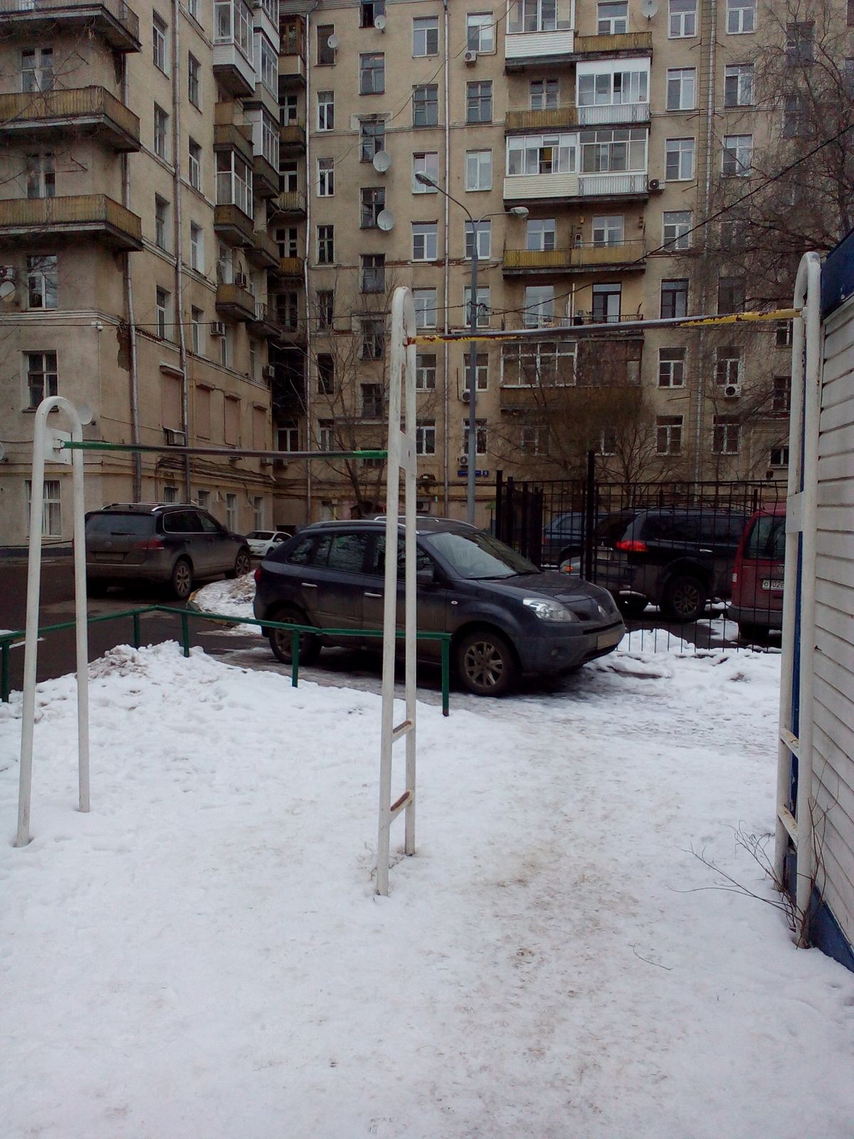 Calisthenics park in 12, Студенческая улица, район Дорогомилово, Москва, Центральный федеральный округ, 121152, Россия