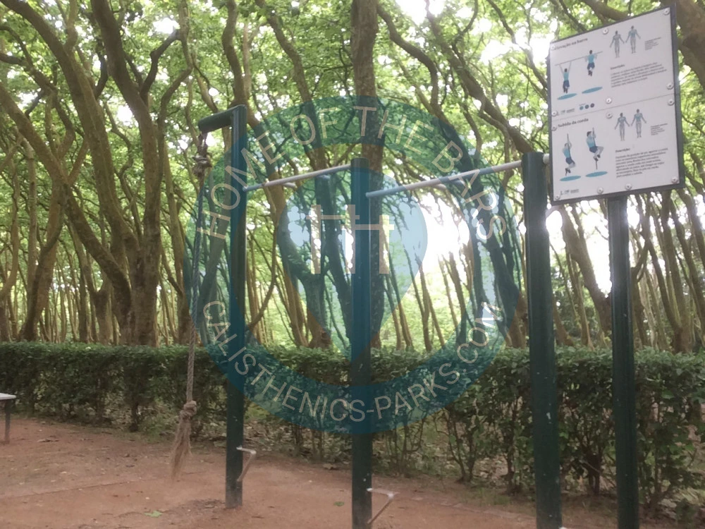 Calisthenics park in Pavilhão Desportivo da Mata, Trilho da Mata, Encosta do Sol, Nossa Senhora do Pópulo, Nossa Senhora do Pópulo, Coto e São Gregório, Caldas da Rainha, Leiria, 2500-189, Portugal