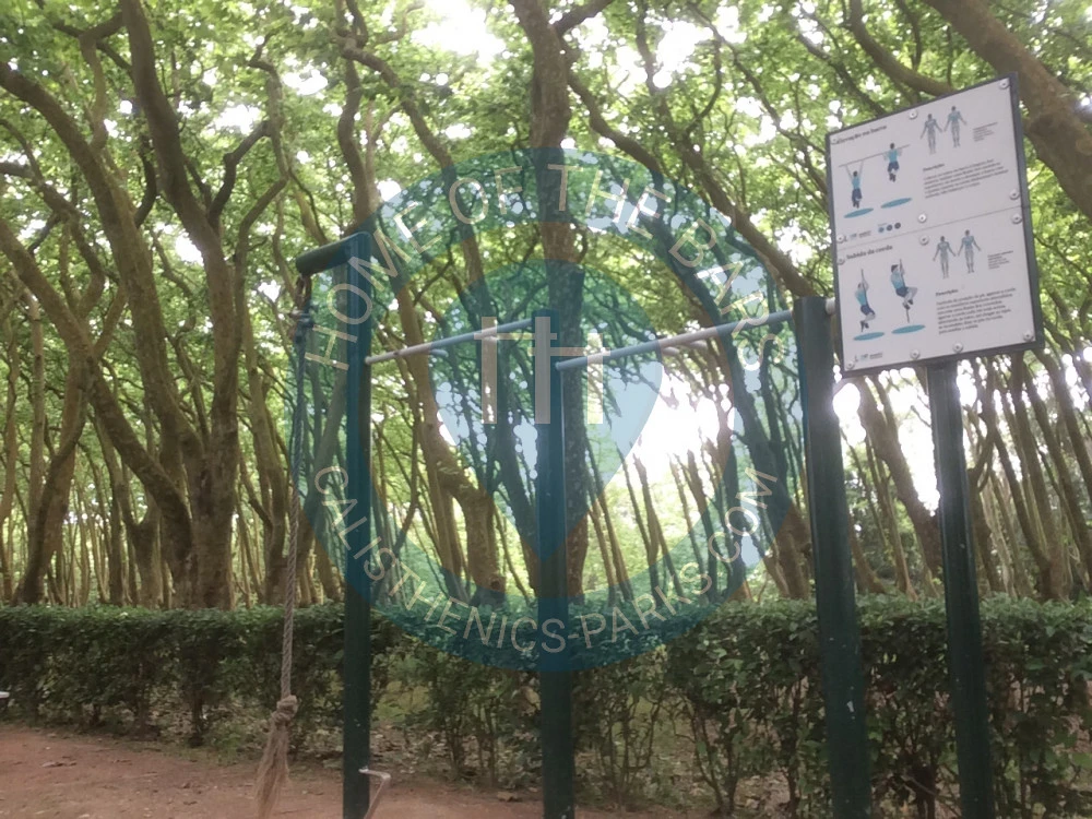 Calisthenics park in Pavilhão Desportivo da Mata, Trilho da Mata, Encosta do Sol, Nossa Senhora do Pópulo, Nossa Senhora do Pópulo, Coto e São Gregório, Caldas da Rainha, Leiria, 2500-189, Portugal