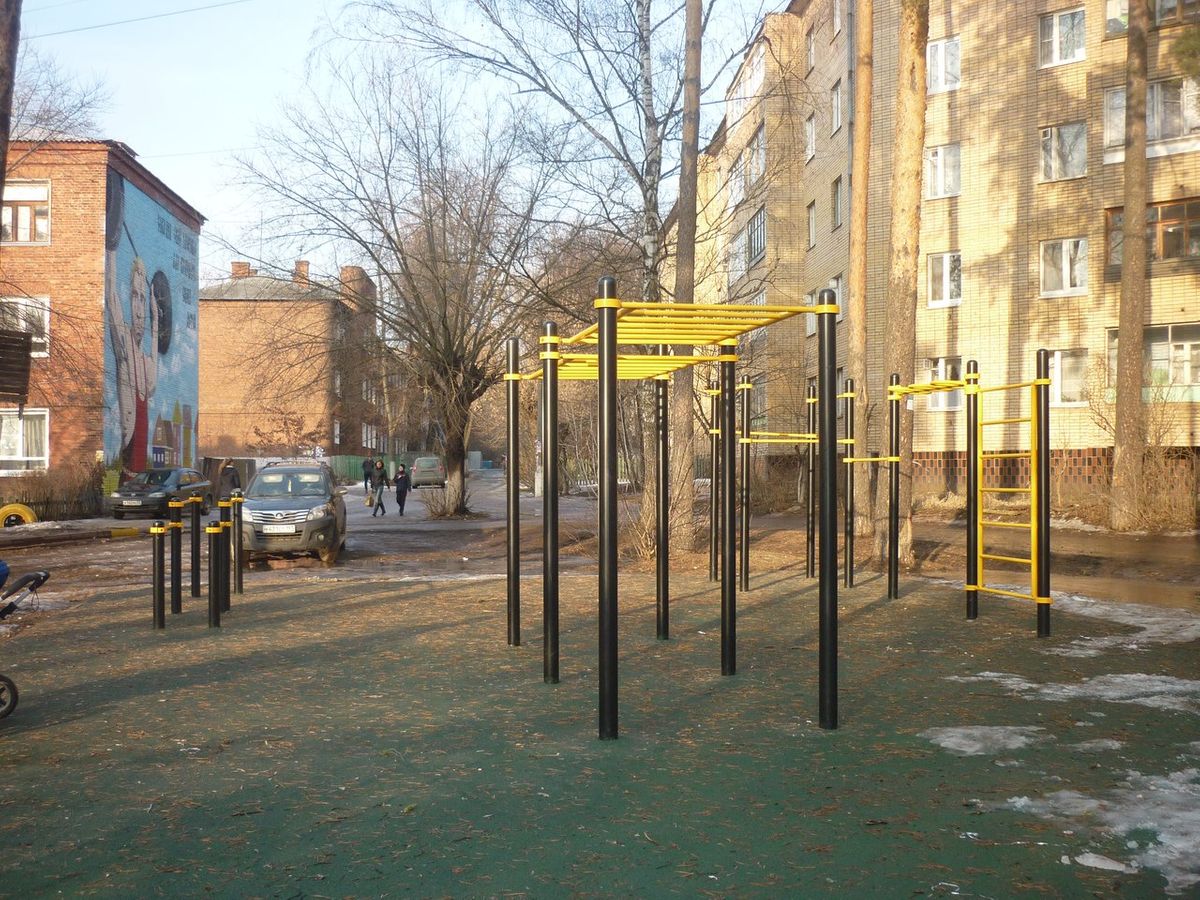 Outdoor Gym - Ramenskoe - Ramenskoe - Street Workout Park - Улица Красный Октябрь - Russia - Spot