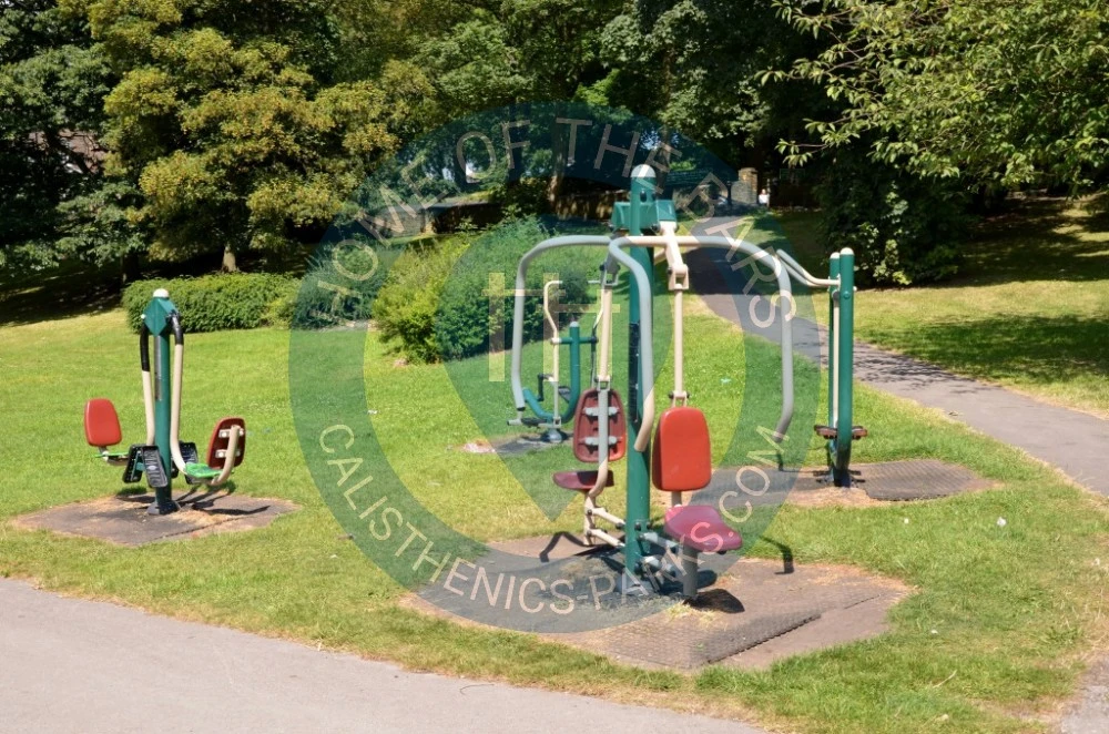 Exercise Park - Bradford - Bowling park outdoor gym - United Kingdom - Spot