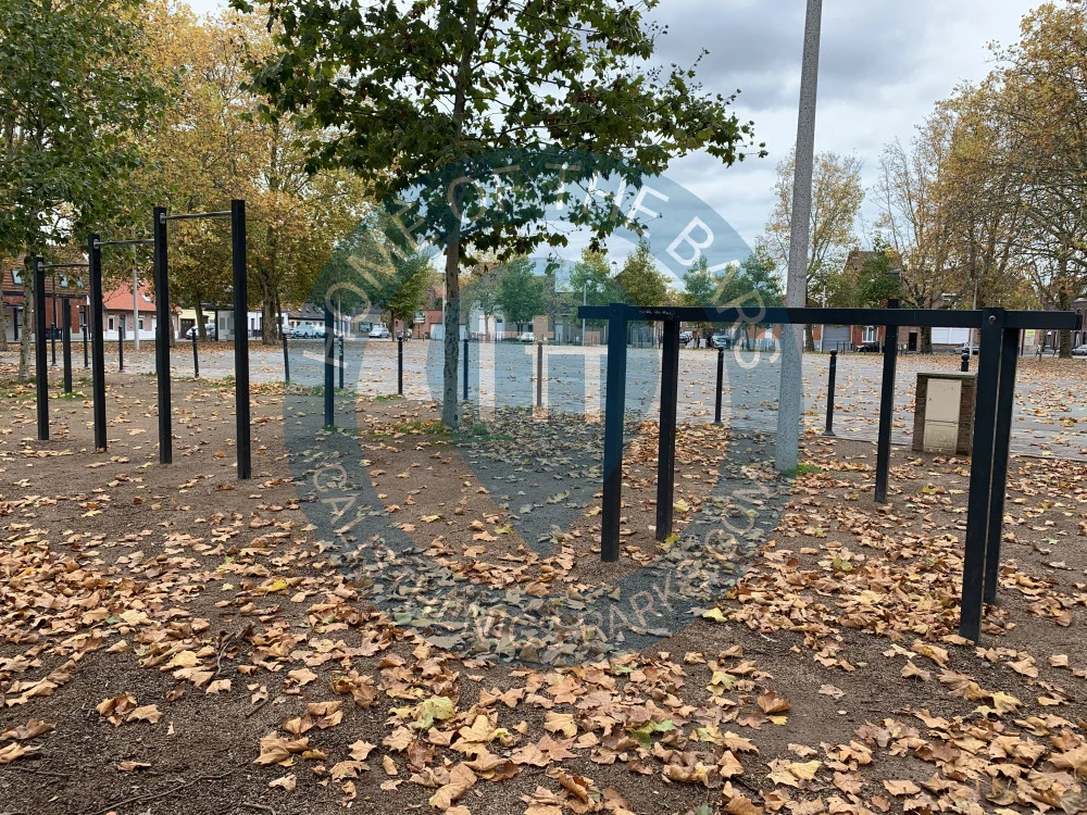 Calisthenics park in Carnot, Place Carnot, Roubaix, Lille, Nord, Hauts-de-France, France métropolitaine, 59100, France