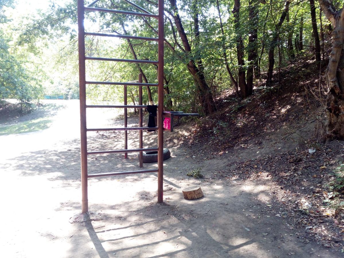 Outdoor Gym - Rostov-on-Don - Rostov-on-Don - Calisthenics Gym - Гостиница  Дюма - Russia - Spot