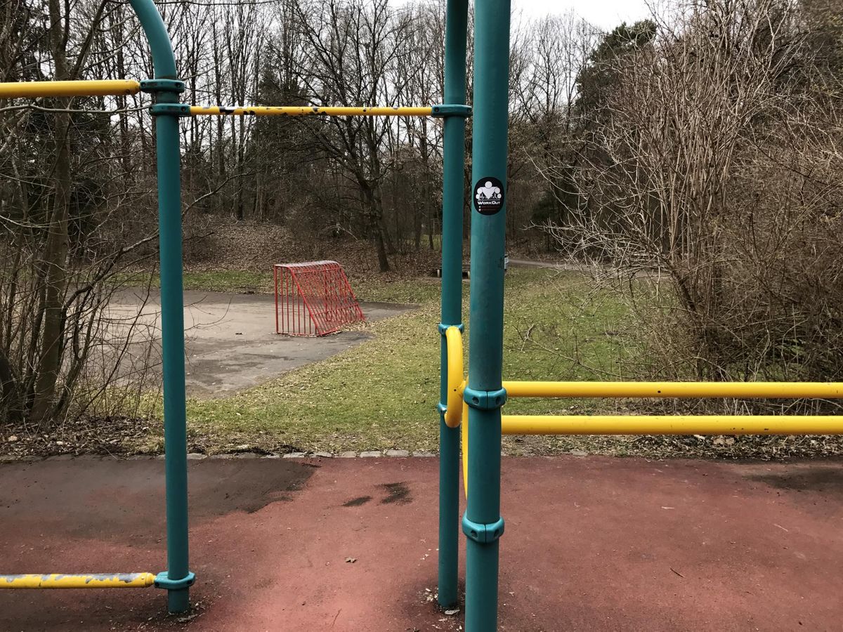 Munich - Outdoor Fitness Gym - Fuerstenried - Germany - Spot