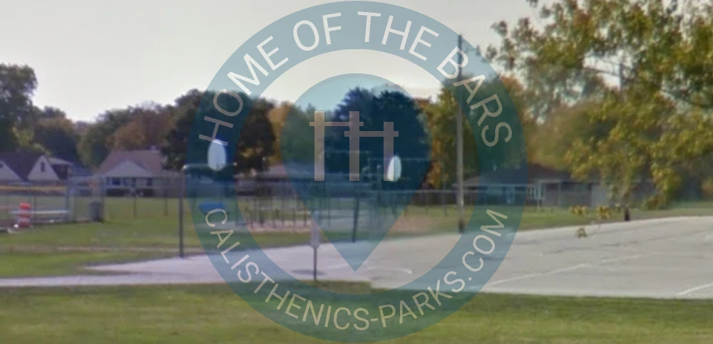 Milwaukee - Calisthenics Equipment - Glenwood Elementary School - United States - Spot