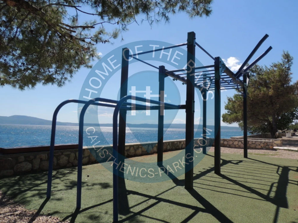 Exercise Park - Bribirska obala CHELICHANA street workout - countries. - Spot