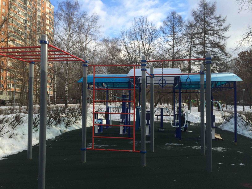 Outdoor Gym - Moscow - Moscow - Street Workout Park - Б-Р Черноморский - Moscow - Street Workout Park - Б-Р Черноморский - Russia - Spot