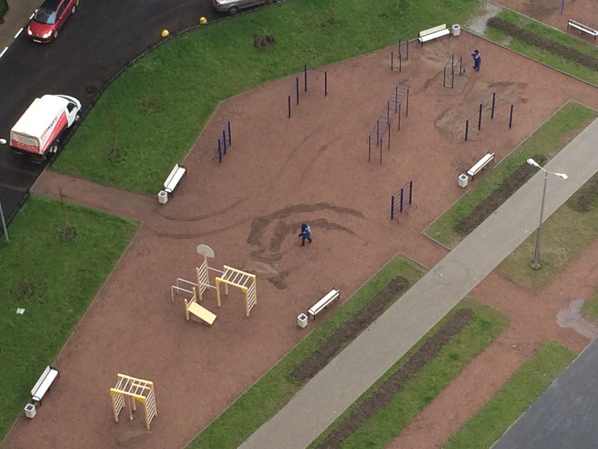 Fitness Park - Saint Petersburg - Saint Petersburg - Street Workout Park - Central Barbershop - Russia - Spot