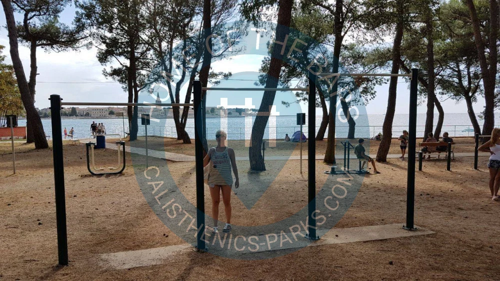 Calisthenics park in Sunset Konoba, Parenzana, Grad Poreč, Istarska županija, 52441, Hrvatska