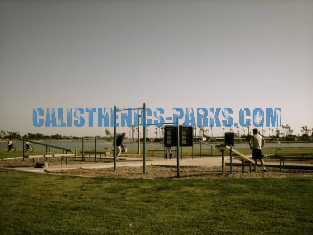 San Diego - Outdoor Exercise Gym - Mission Bay Park - United States - Spot