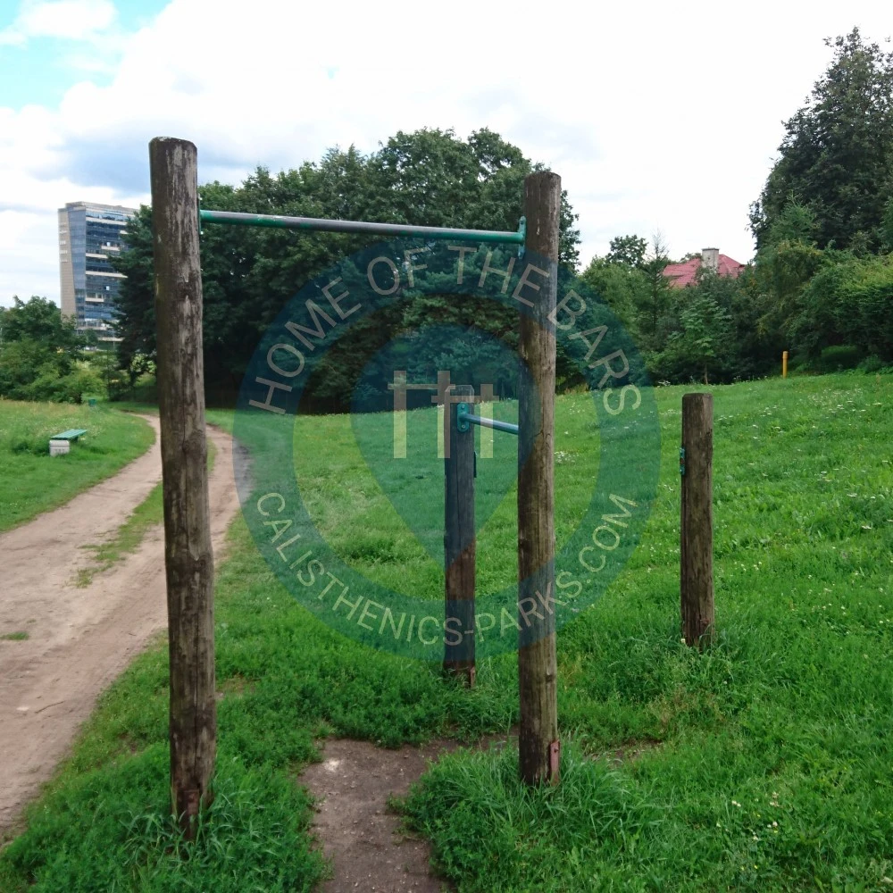 Vilnius - Street Workout Equipment - Malonioji - Lithuania - Spot