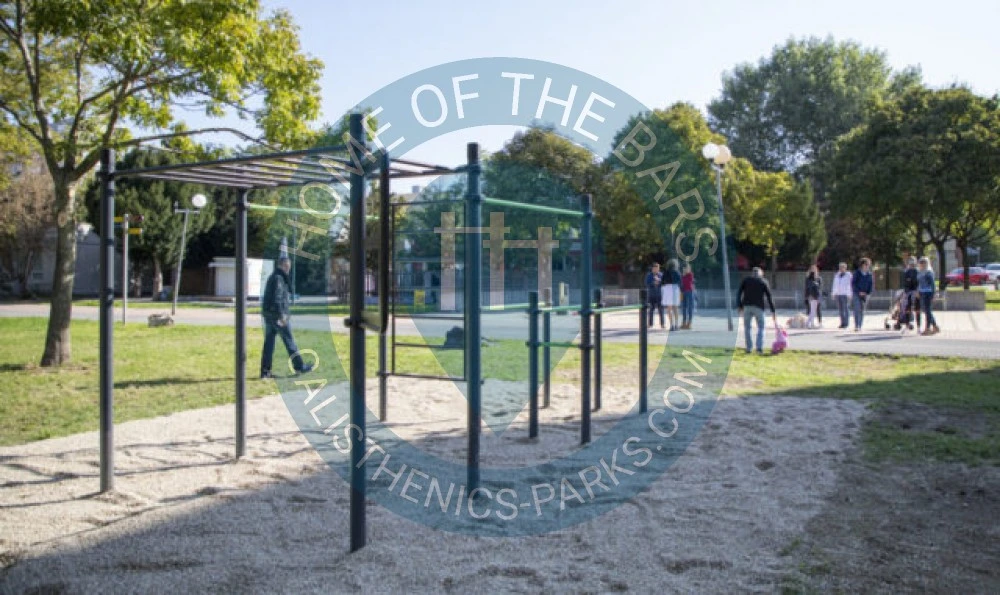 Calisthenics Stations - Bratislava - Daliborovo námestie Octago Workout Park - Slovakia - Spot