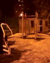 Calisthenics park in СОШ № 198, улица Вавилова, Гагаринский район, Москва, Центральный федеральный округ, 119334, Россия
