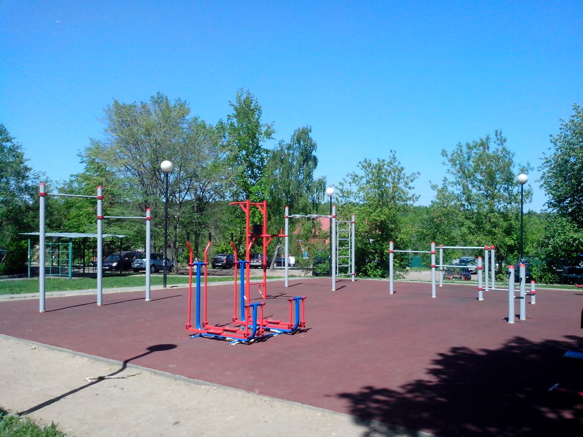 Outdoor Gym - Krasnogorsk - Krasnogorsk - Street Workout Park - Улица Карбышева - Russia - Spot