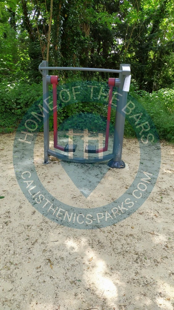 Exercise Park - Saint-Maurice - Outdoor Gym Airfit Station Saint-Maurice - France - Spot