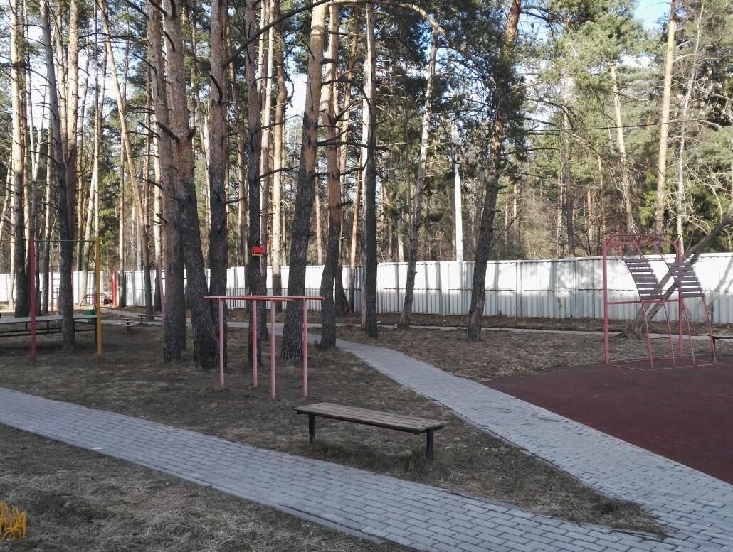 Outdoor Gym - Balashikha - Balashikha - Calisthenics Gym - Ул Мещёра - Russia - Spot