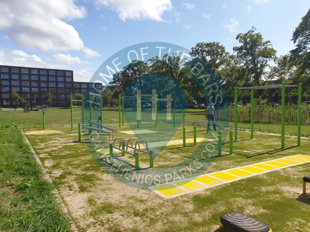 Calisthenics park in 
Address
                                    Natalstraat 20, 2572 AZ The Hague, Netherlands
                            