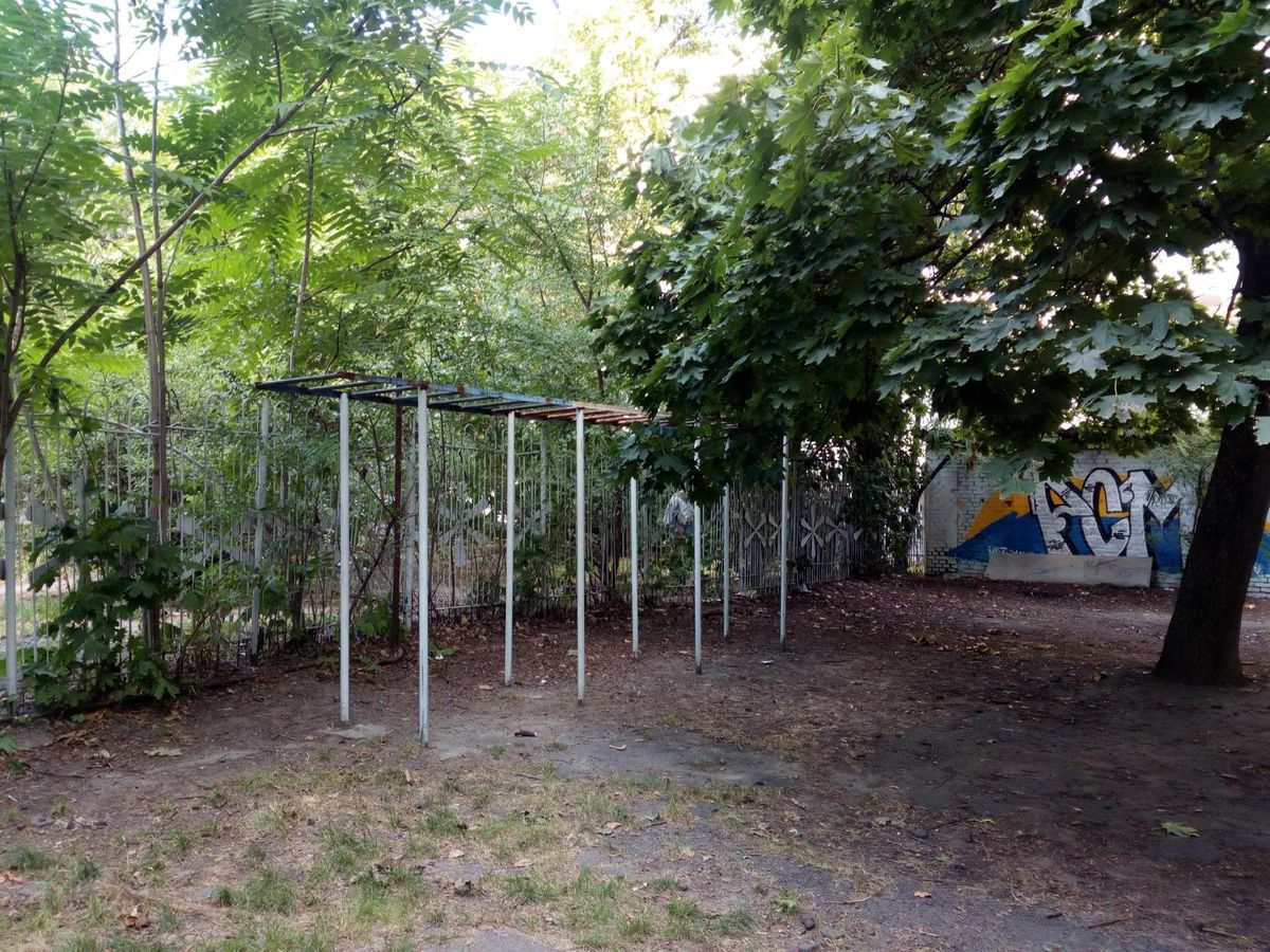 Calisthenics park in 69, улица Козлова, Рабочий городок, Октябрьский район, Ростов-на-Дону, городской округ Ростов-на-Дону, Ростовская область, Южный федеральный округ, 344018, Россия