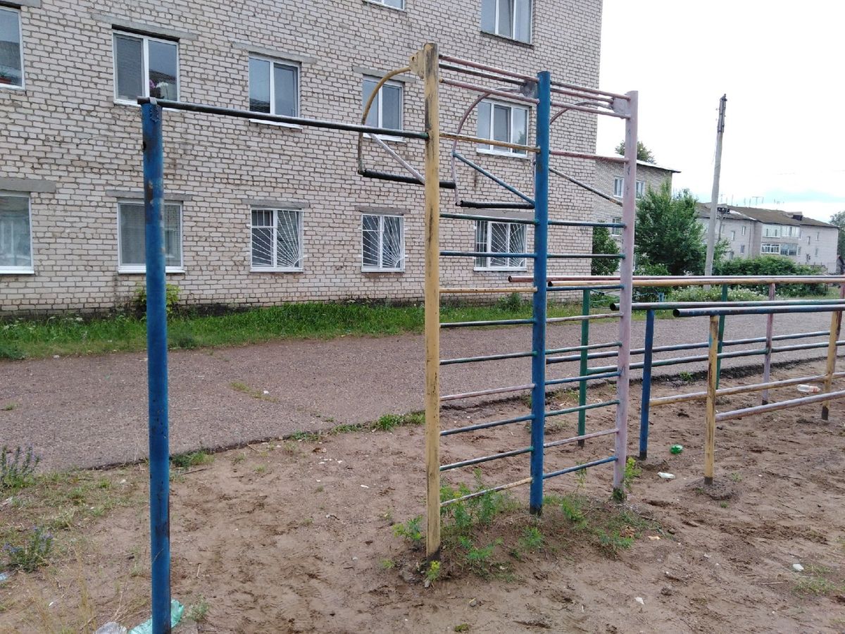Outdoor Gym - Kambarskoe - Kambarskoe - Calisthenics Park - 427951 - Russia - Spot