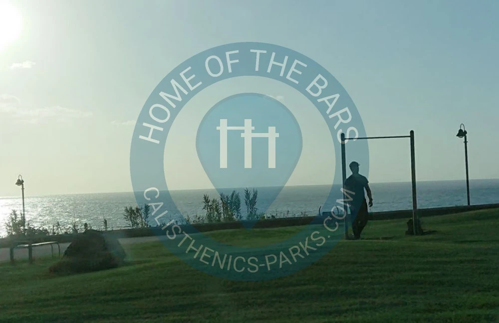 Outdoor Pull Up Bars - Outdoor Fitness Park - Castelsardo - pull up bars - countries. - Spot