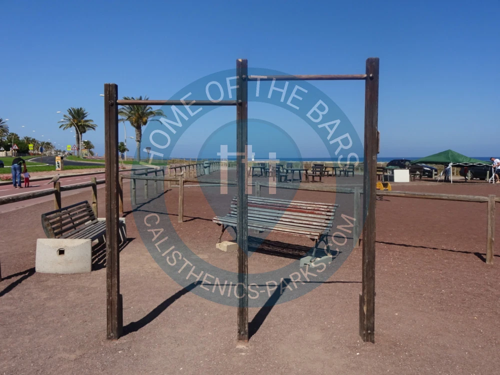 Calisthenics park in Esqueleto de Cachalote, Avenida del Matorral, Solana Matorral, Pájara, Las Palmas, Canarias, 35625, España