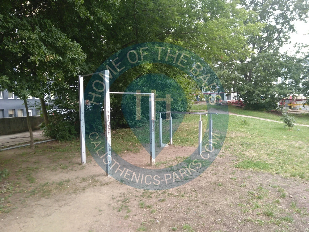 Calisthenics Facility - Vilnius - Outdoor Fitness Vilnius - Lithuania - Spot