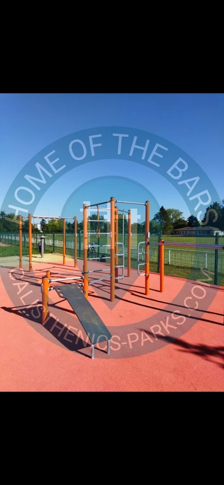 Fitness Trail - Compiègne - Stade du Clos des roses - France - Spot