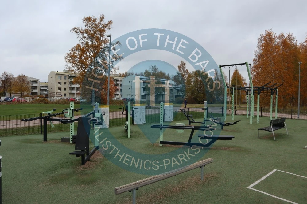 Calisthenics Facility - Helsinki - Outdoor Gym Tapulikaupungin liikuntapuisto - Finland - Spot