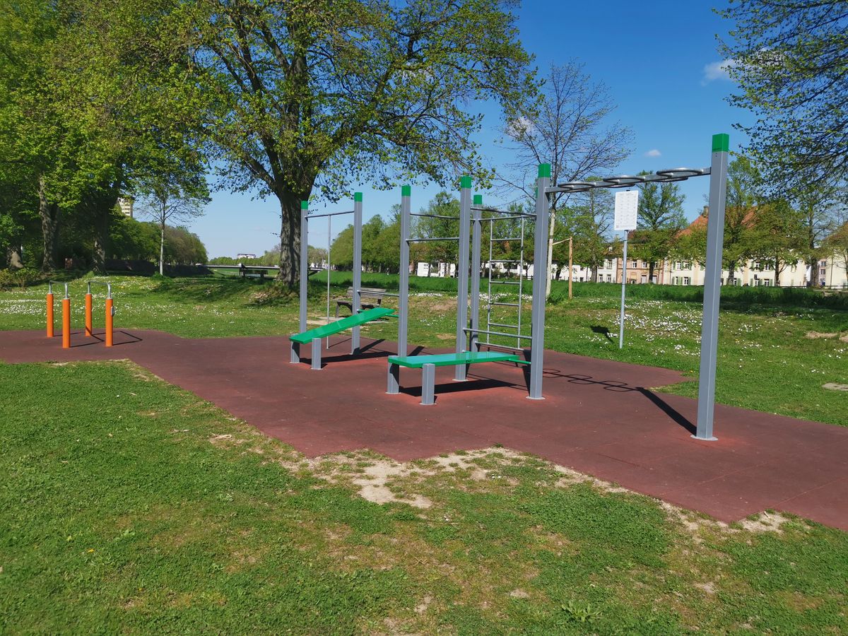 Outdoor Gym - Rastatt - Calisthenics park Murgstraße - Germany - Spot