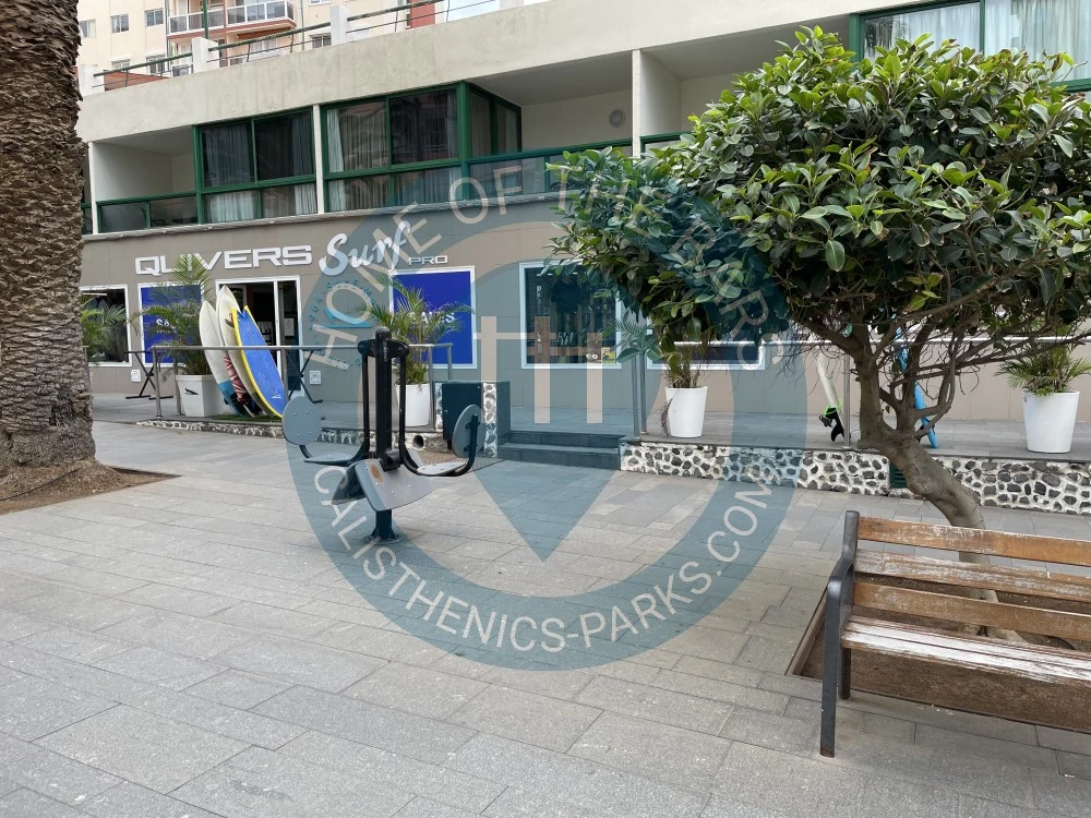Calisthenics park in Banca March, Avenida de la Familia Betancourt y Molina, El Durazno, Puerto de la Cruz, Santa Cruz de Tenerife, Canarias, 38400, España