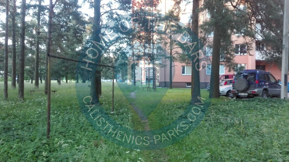 Calisthenics park in 114, Eduard Vilde tee, Mustamäe, Mustamäe linnaosa, Tallinn, Harju maakond, 12613, Eesti