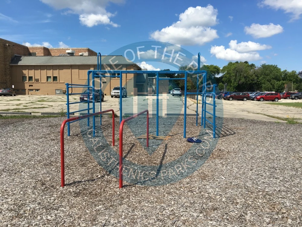 Milwaukee - Calisthenics Workout Area -  Saint Matthias School - United States - Spot