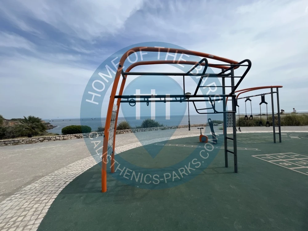 Calisthenics park in Avenida Diana Spencer, Alameda da Guia, Bairro do Rosário, Cascais, Cascais e Estoril, Cascais, Lisboa, 2750-374, Portugal